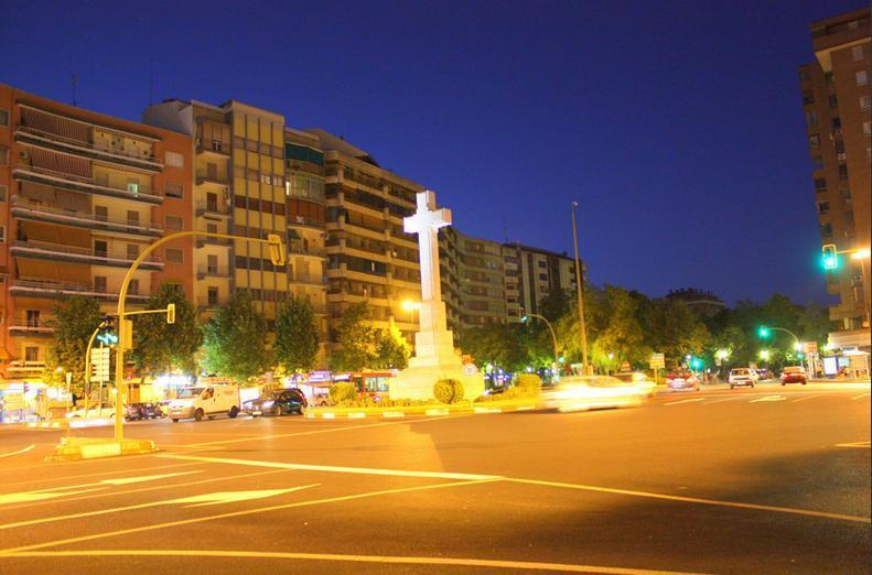 Hotel Iberia Plaza America Caces Exterior foto